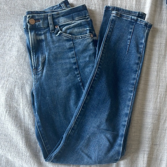 Express Skinny High Rise Ultra Hyper Stretch Size M 6/8/10 w Cute Pleats - Picture 2 of 5